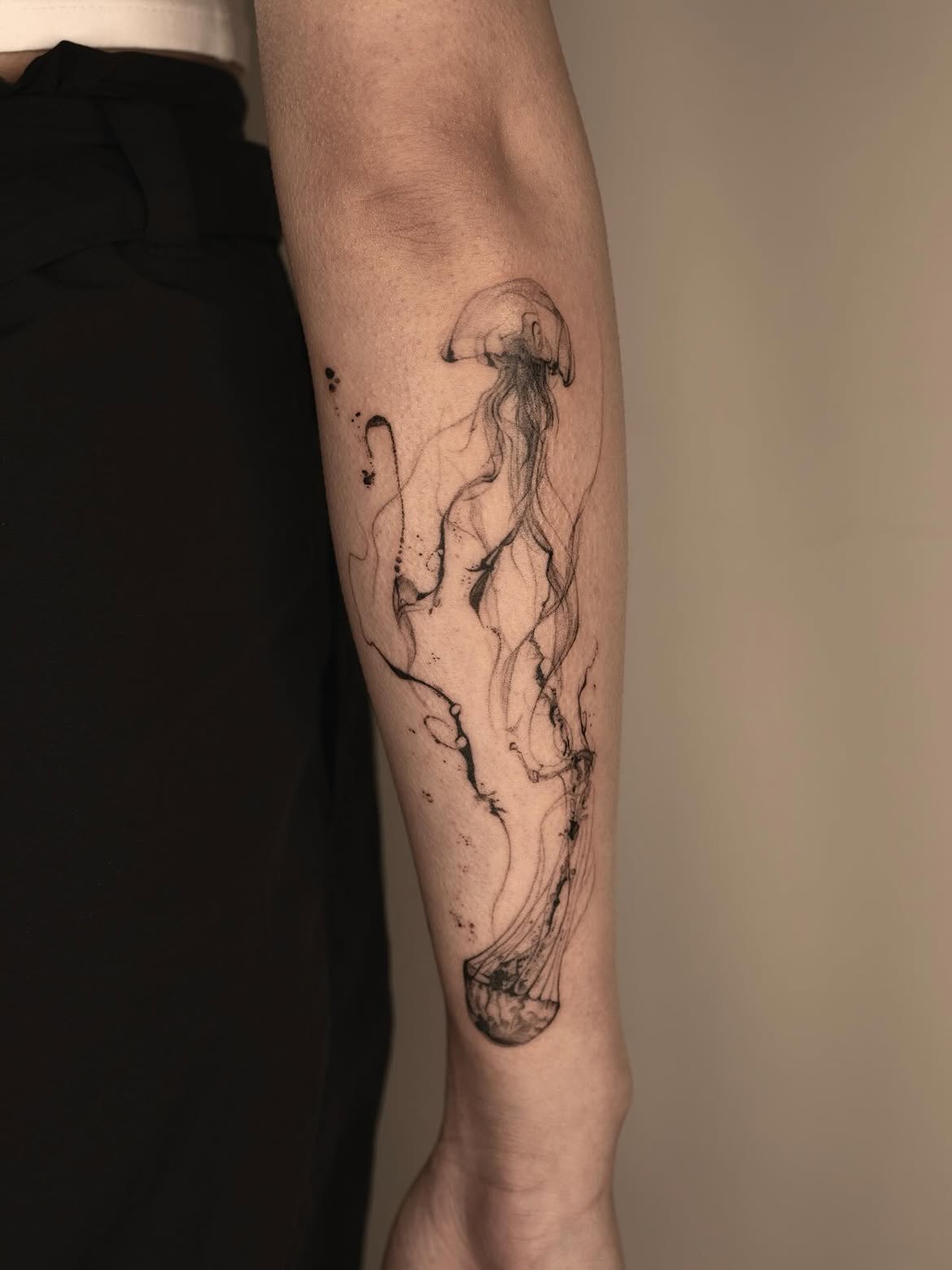 28 Jellyfish Tattoo Ideas 2026: Elegant Designs with Meaning and Ocean Inspiration