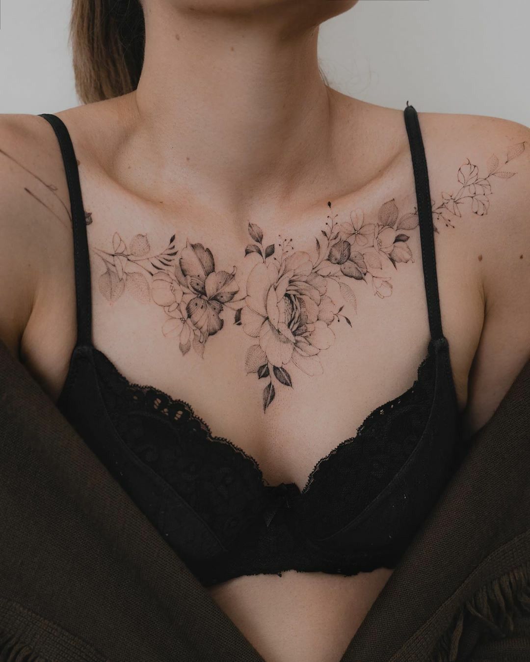 28 Chest Tattoo Ideas 2026: Bold, Elegant & Meaningful Designs You’ll Want to Save