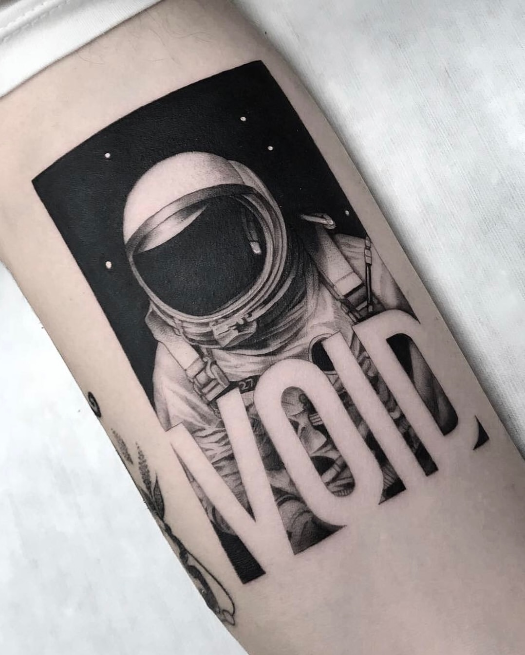 27 Space Tattoo Ideas 2026: Cosmic Designs That Turn the Universe Into Personal Art