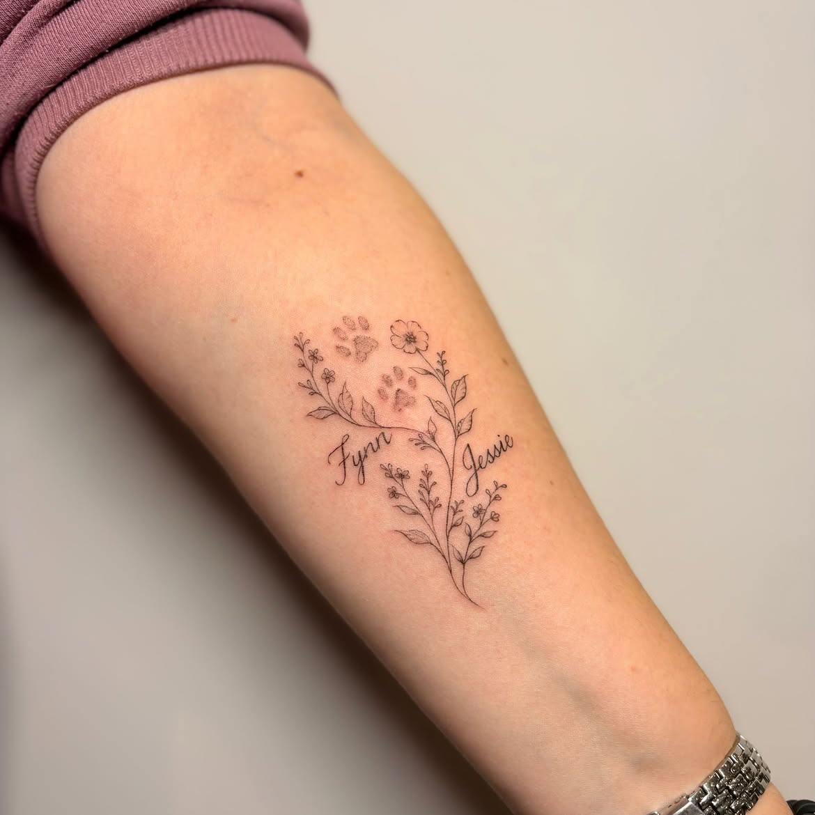 31 Paw Print Tattoo Ideas 2026: Heartwarming Designs That Celebrate Your Furry Best Friend