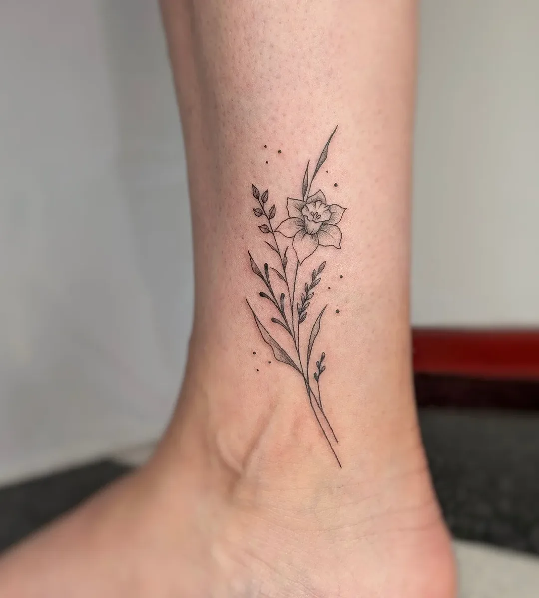 28 Daffodil Tattoo Ideas 2026: Beautiful Designs That Celebrate New Beginnings