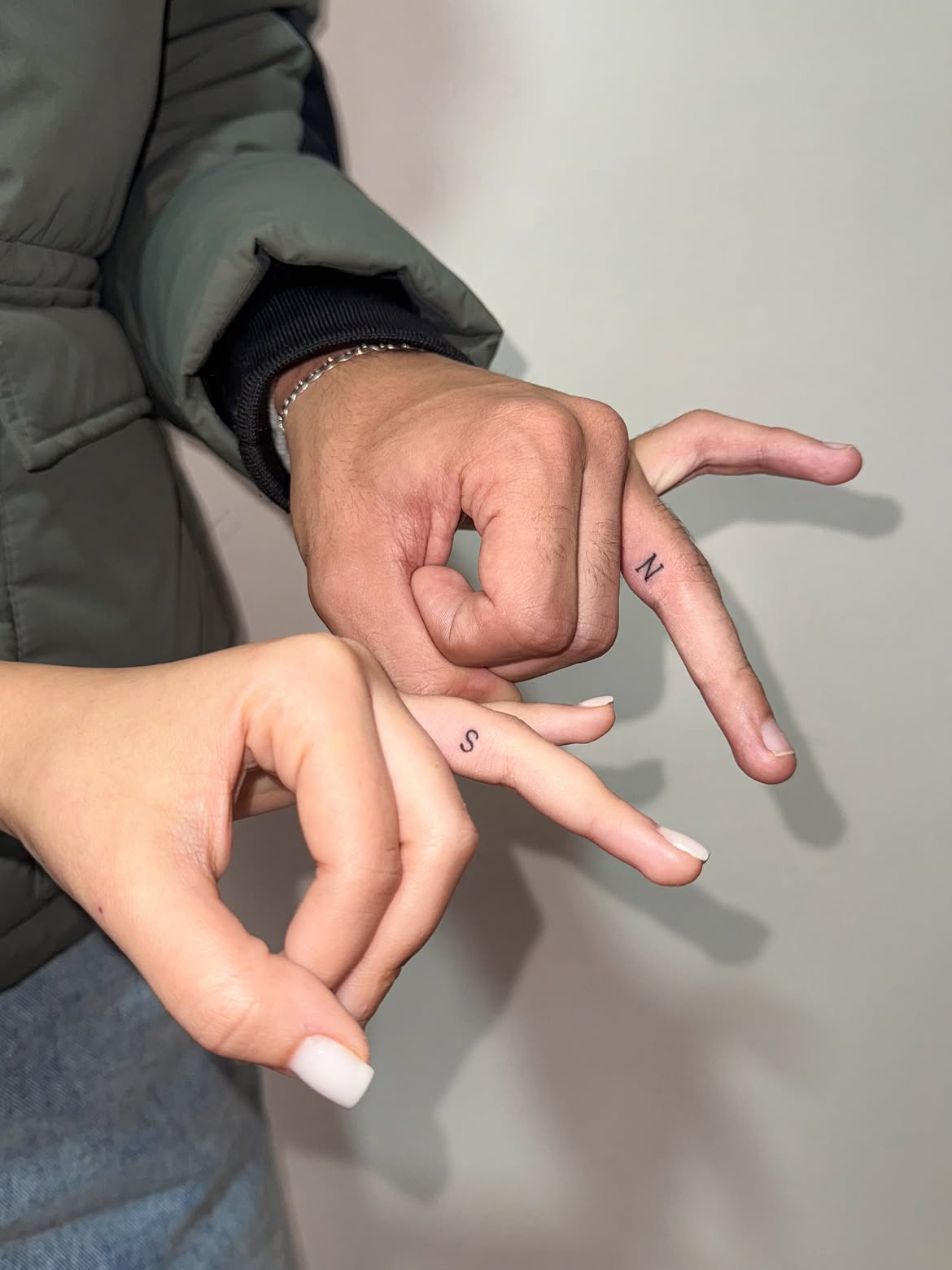 27 Finger Tattoo Ideas 2026: Elegant, Tiny & Creative Designs You’ll Want to Save