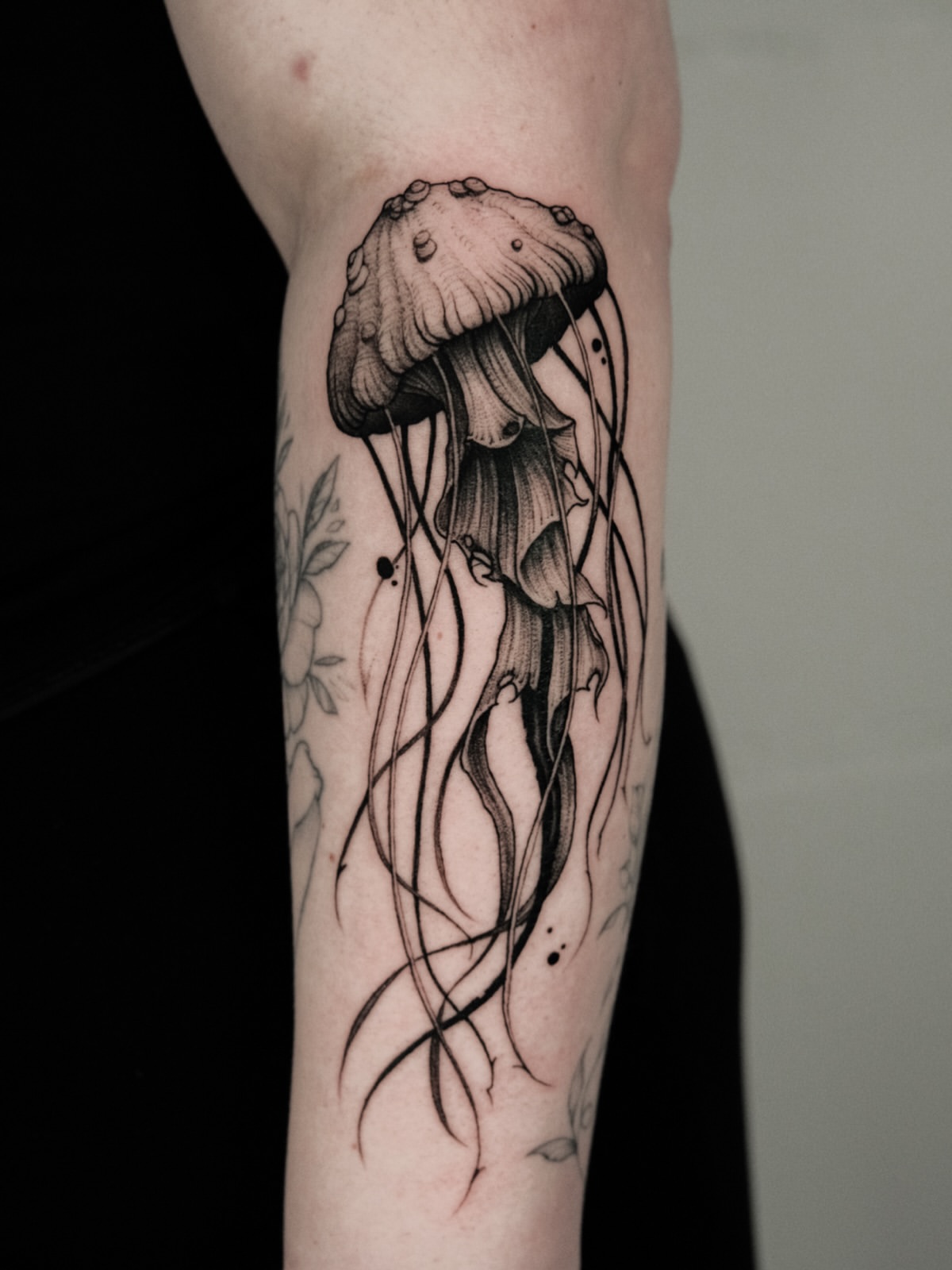 28 Jellyfish Tattoo Ideas 2026: Elegant Designs with Meaning and Ocean Inspiration