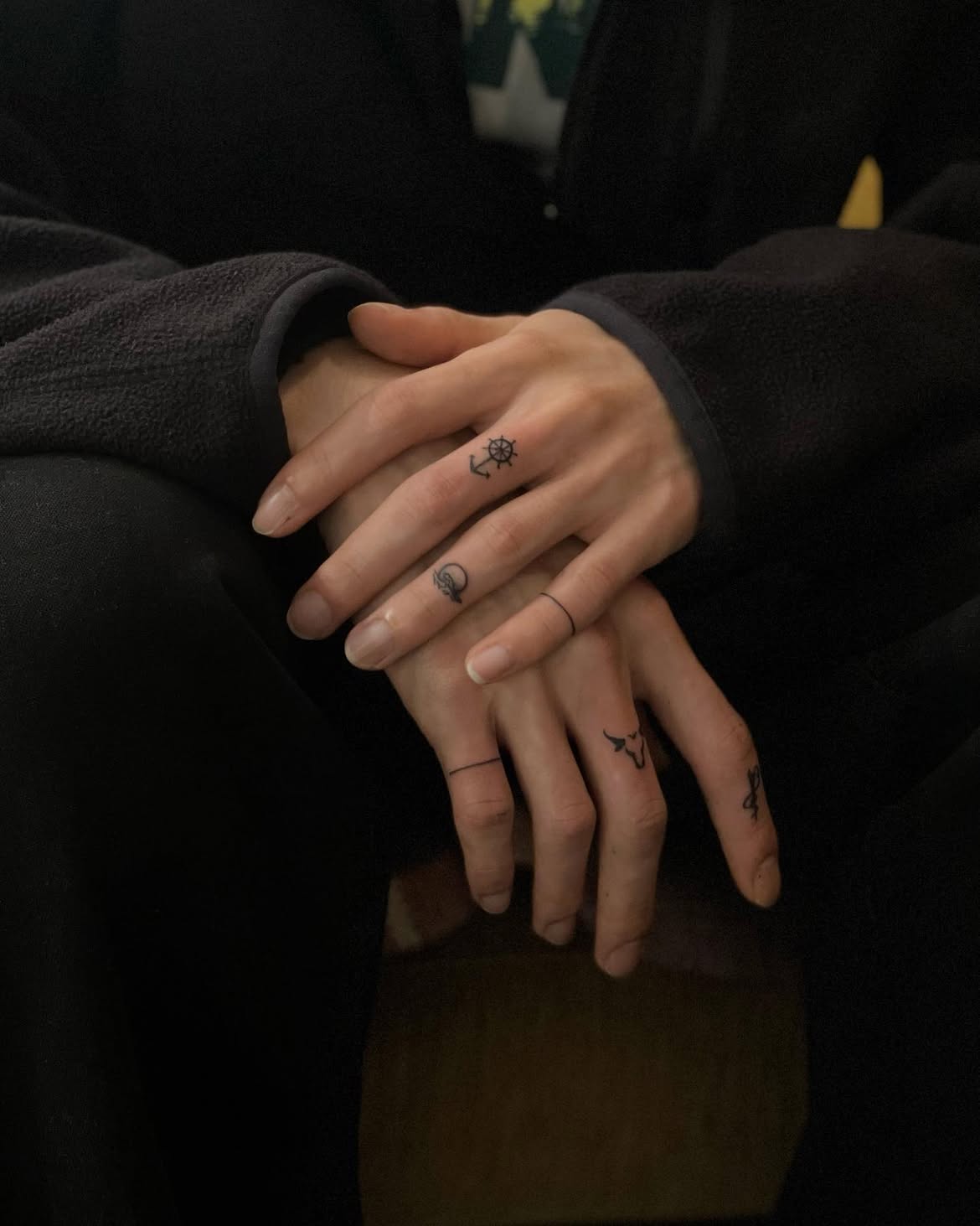 27 Finger Tattoo Ideas 2026: Elegant, Tiny & Creative Designs You’ll Want to Save