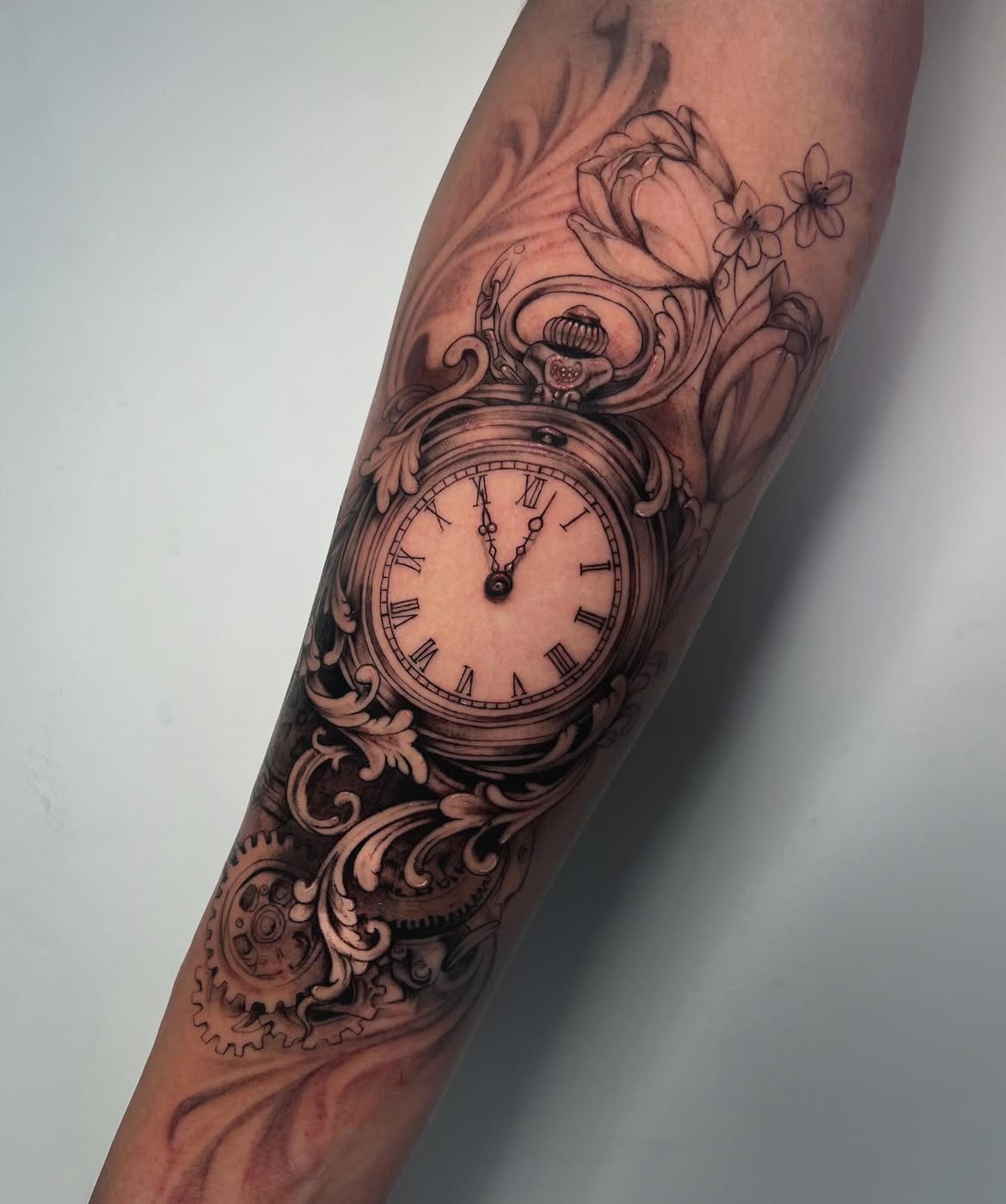 29 Clock Tattoo Ideas 2026: Timeless Designs That Turn Every Second Into Art