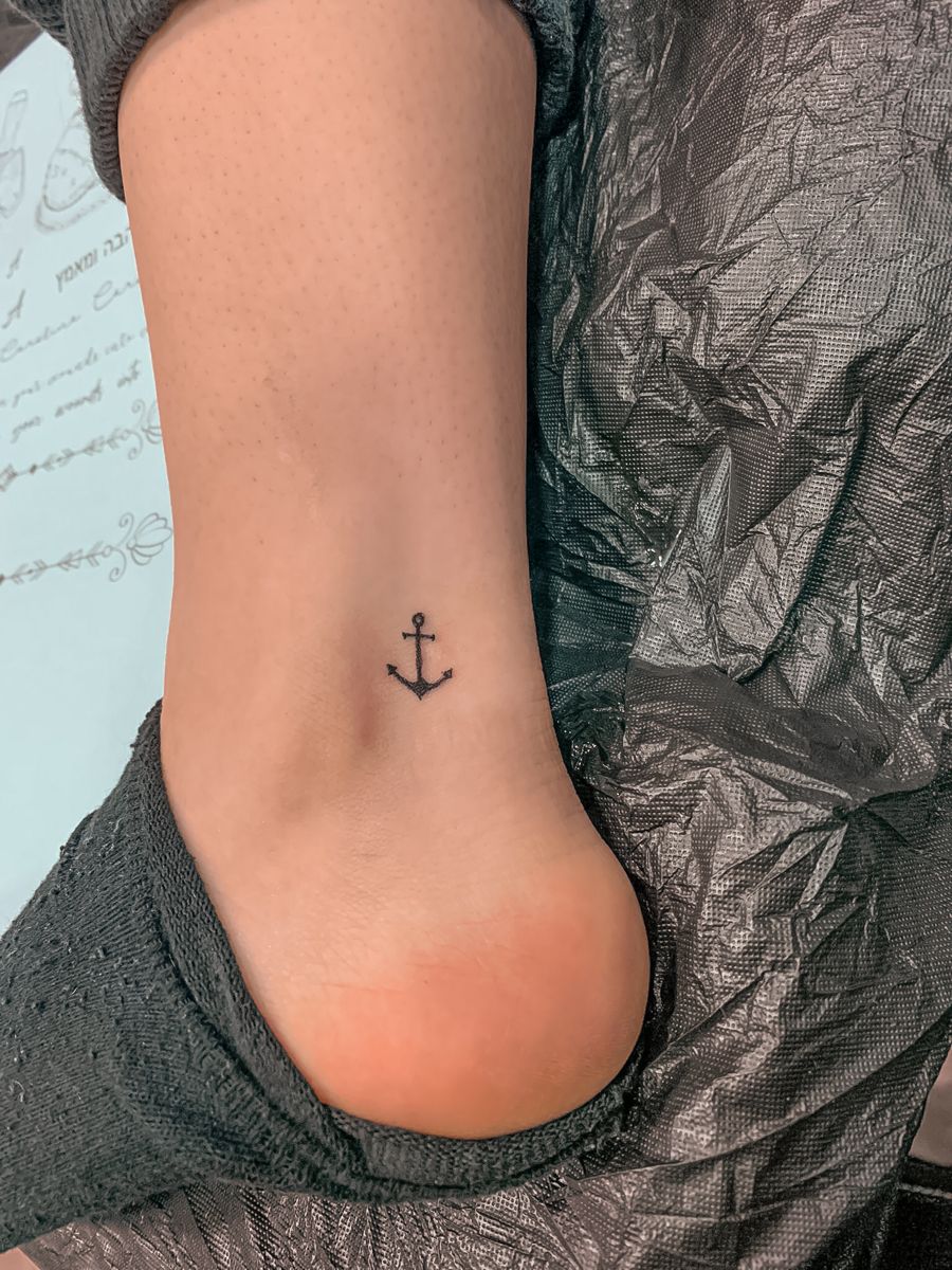 32 Anchor Tattoo Ideas 2026: Timeless Designs That Symbolize Strength, Hope, and Adventure