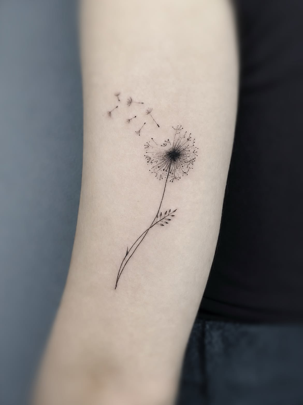 29 Dandelion Tattoo Ideas 2026: Delicate Designs That Capture Freedom, Change, and New Beginnings