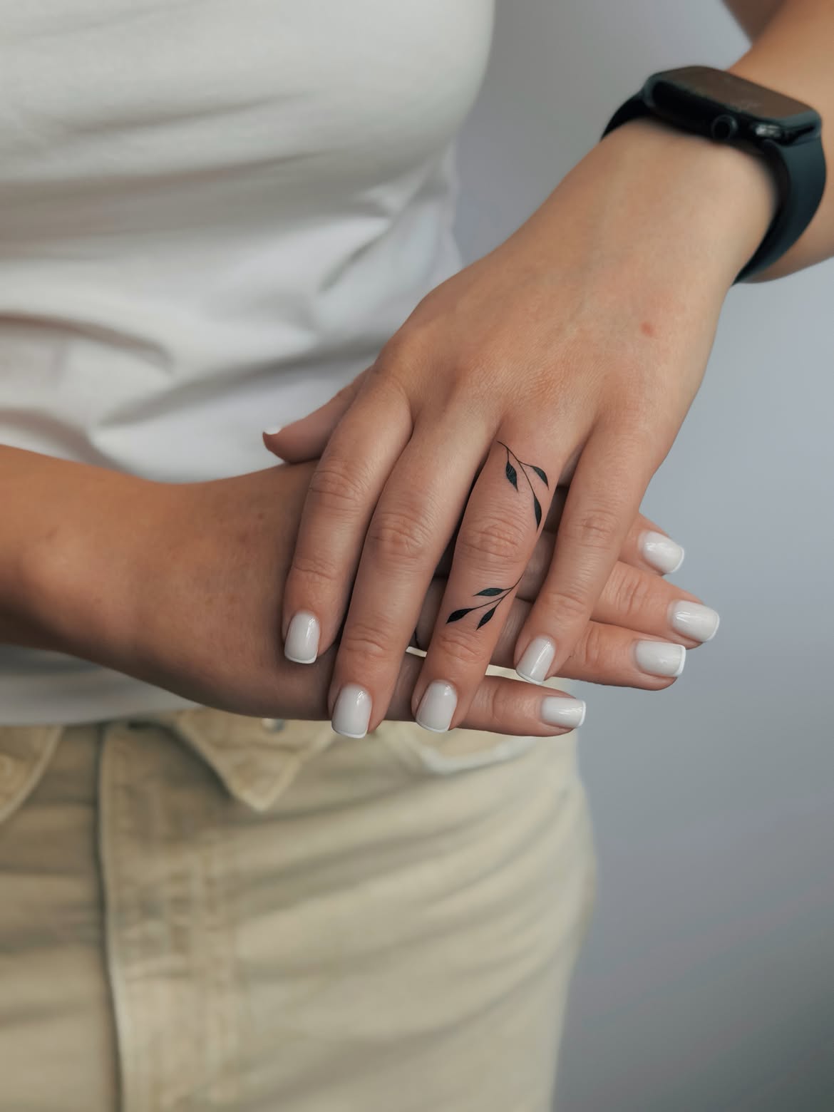 27 Finger Tattoo Ideas 2026: Elegant, Tiny & Creative Designs You’ll Want to Save