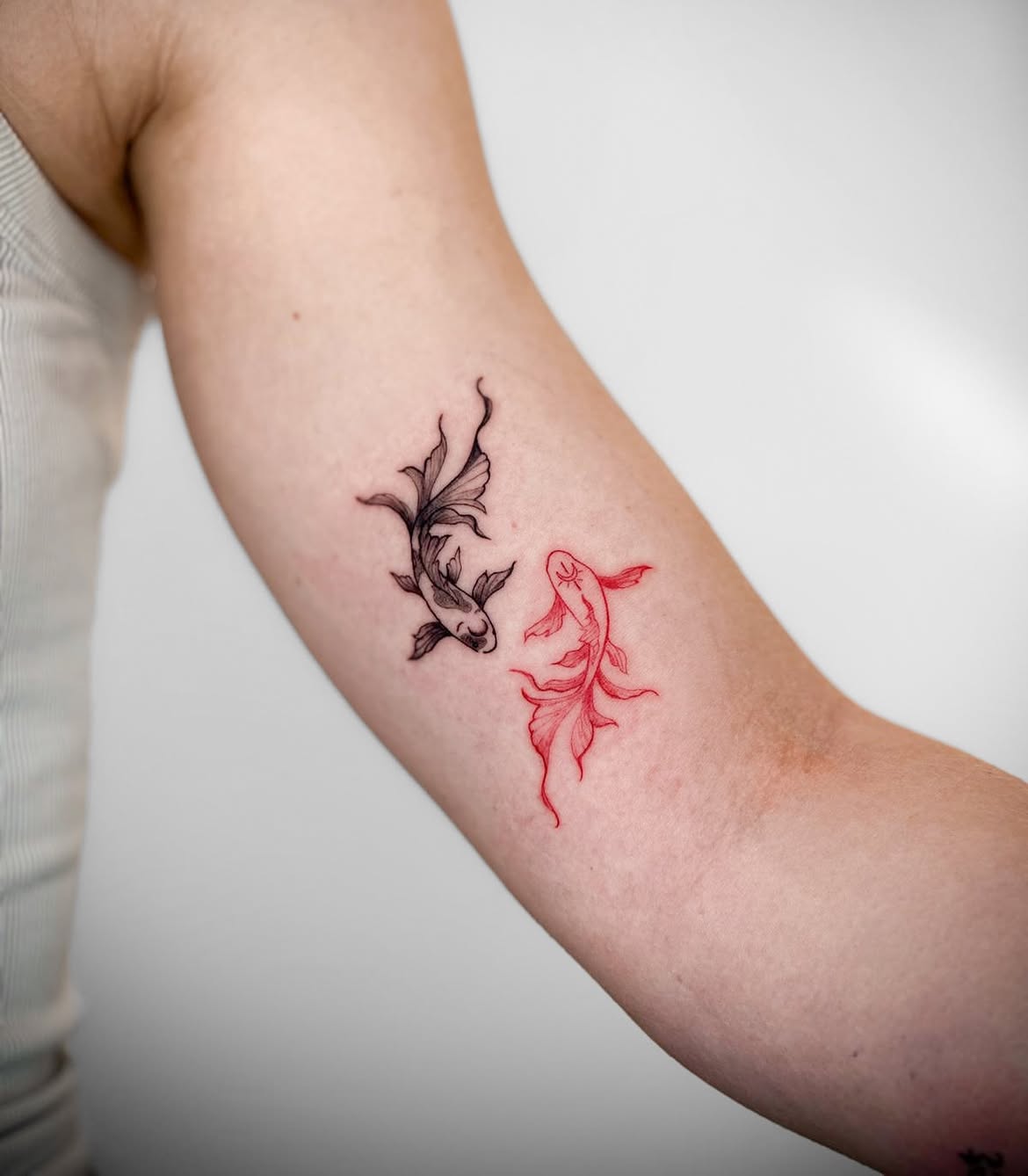 28 Pisces Tattoo Ideas 2026: Elegant Zodiac Designs That Capture Balance, Intuition, and Flow