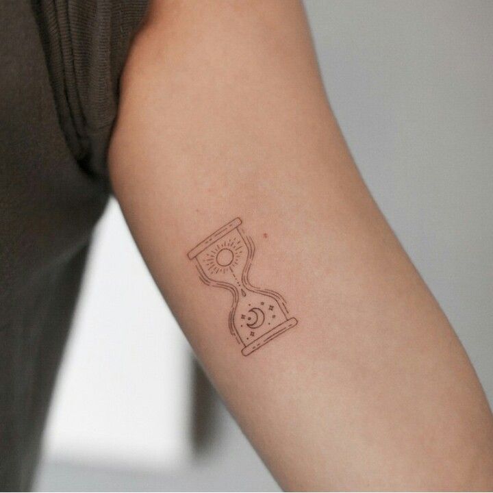 27 Hourglass Tattoo Ideas 2026: Timeless Designs That Turn Every Second Into Art