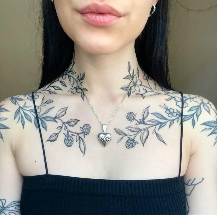 28 Chest Tattoo Ideas 2026: Bold, Elegant & Meaningful Designs You’ll Want to Save