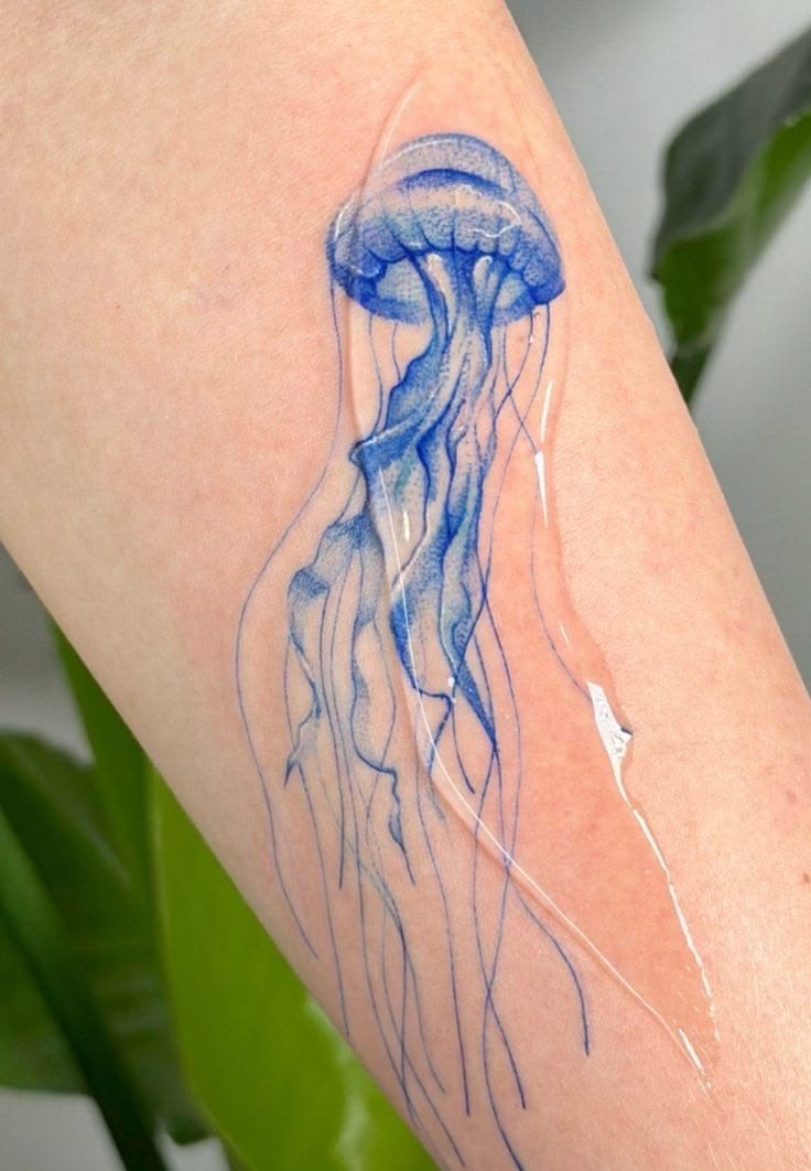 28 Jellyfish Tattoo Ideas 2026: Elegant Designs with Meaning and Ocean Inspiration