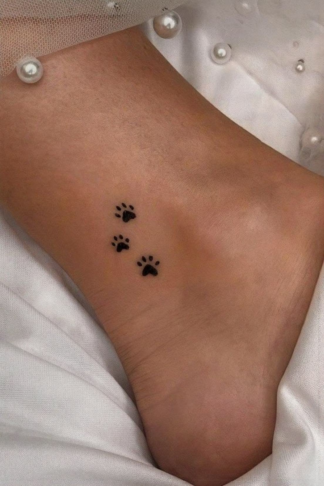 31 Paw Print Tattoo Ideas 2026: Heartwarming Designs That Celebrate Your Furry Best Friend