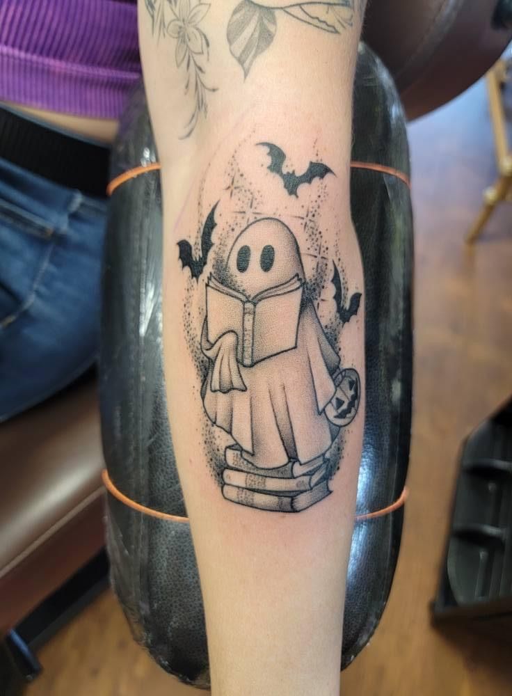 30 Ghost Tattoo Ideas 2026: Playful, Spooky & Creative Designs You’ll Want to Save