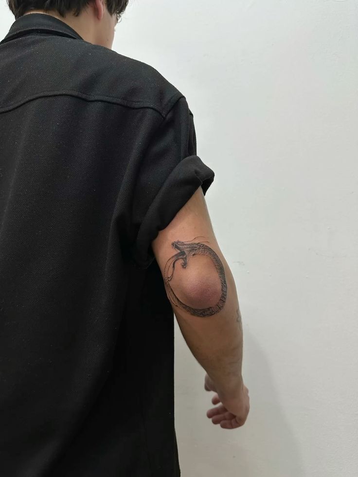 30 Ouroboros Tattoo Ideas 2026: Timeless Designs That Blend Ancient Symbolism With Modern Ink