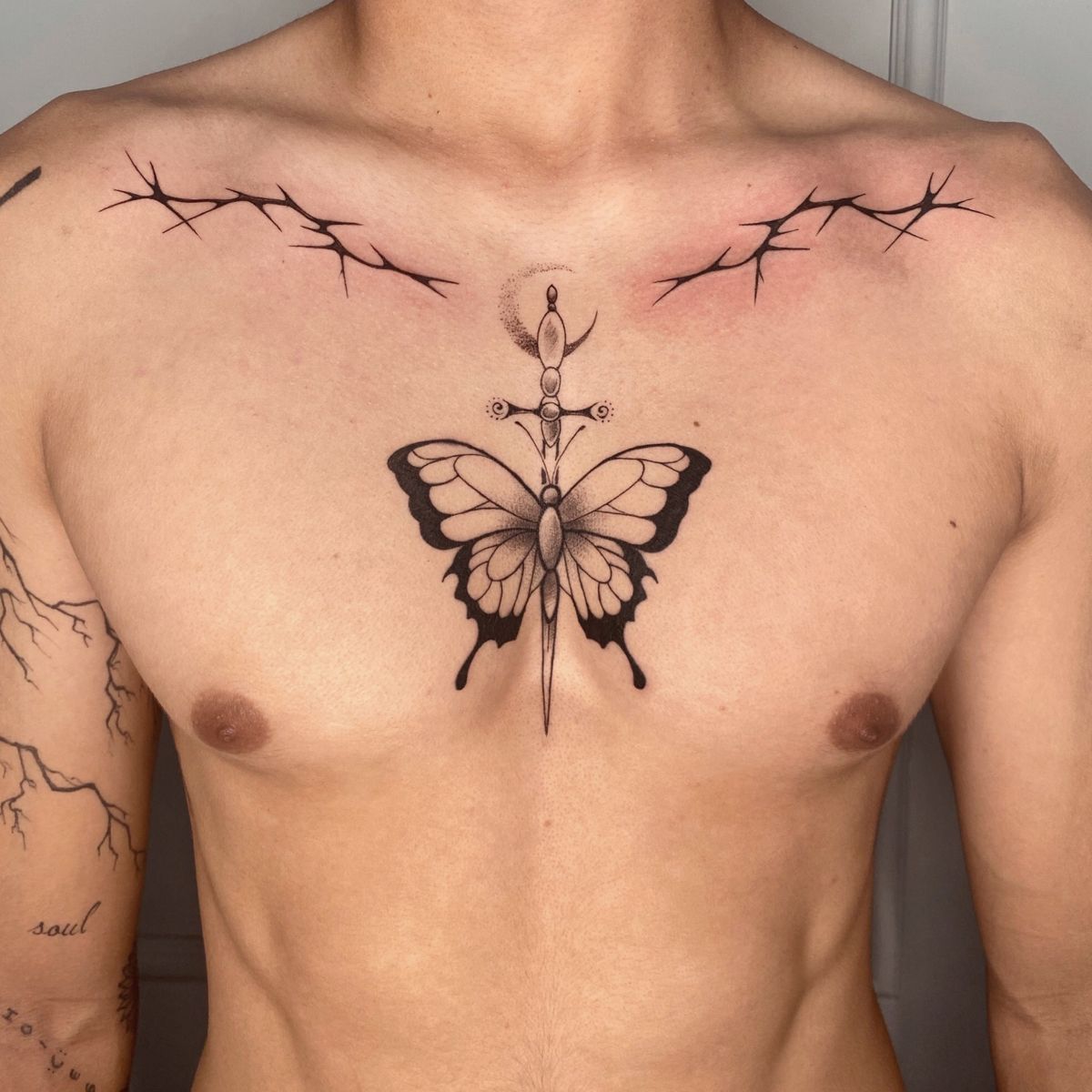 28 Chest Tattoo Ideas 2026: Bold, Elegant & Meaningful Designs You’ll Want to Save