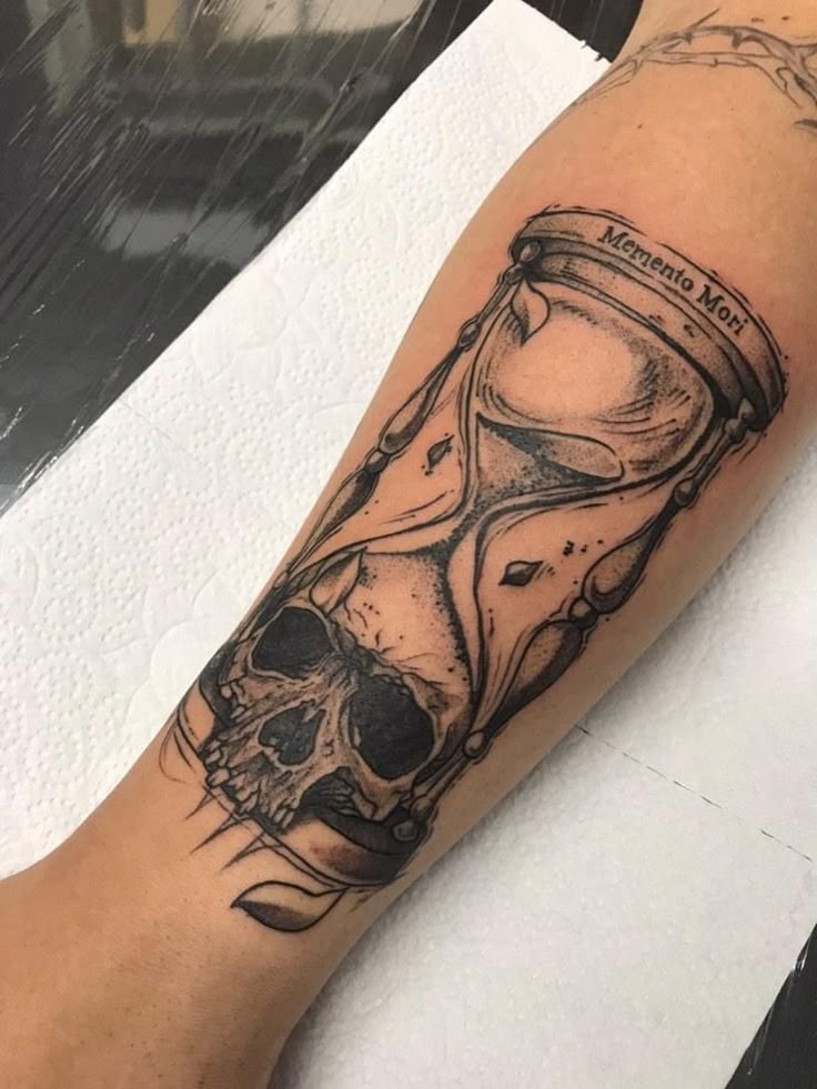27 Hourglass Tattoo Ideas 2026: Timeless Designs That Turn Every Second Into Art