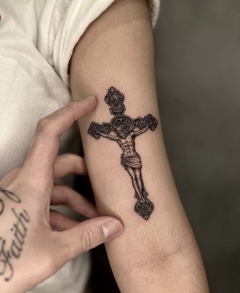 28 Jesus Tattoo Ideas 2026: Powerful Religious Designs for Meaningful Ink