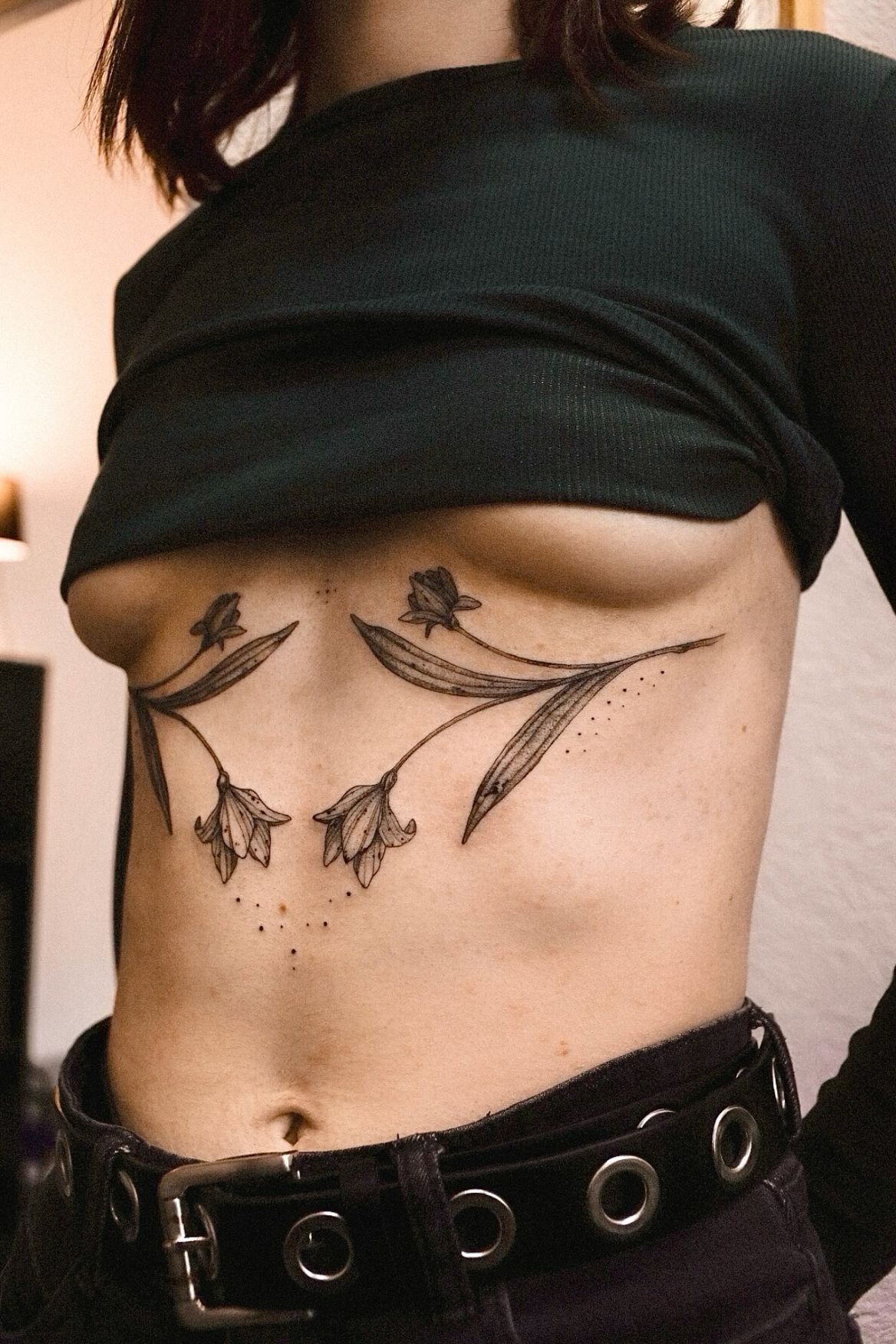 26 Underboob Tattoo Ideas 2026: Designs from Delicate Florals to Bold Blackwork