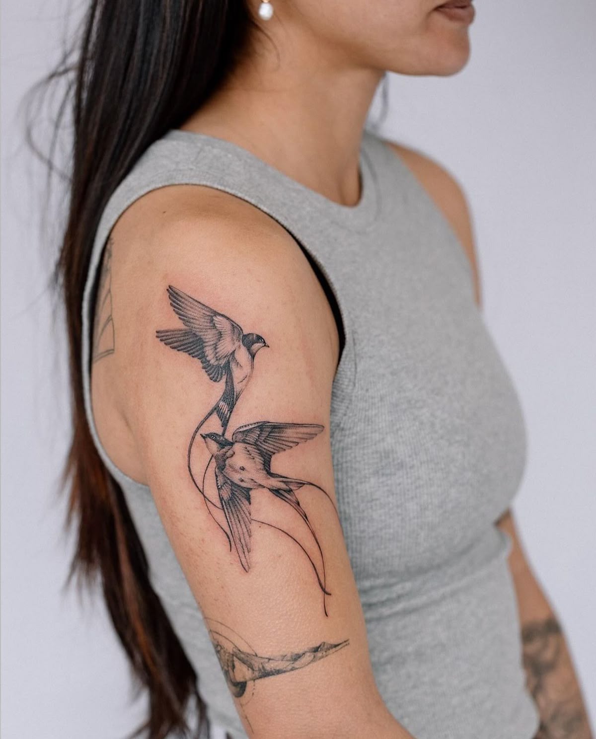 28 Swallow Tattoo Ideas 2026: Elegant Designs, Symbolism and Placement Inspiration