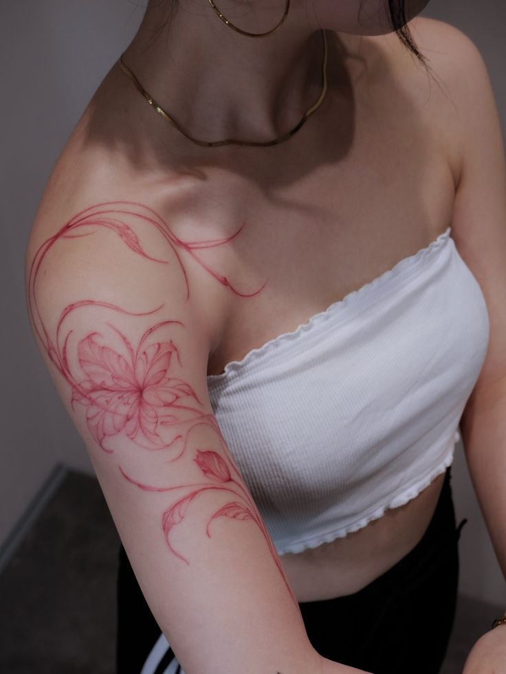 28 Red Ink Tattoo Ideas 2026: Fine Line Florals, Back Pieces and Feminine Designs