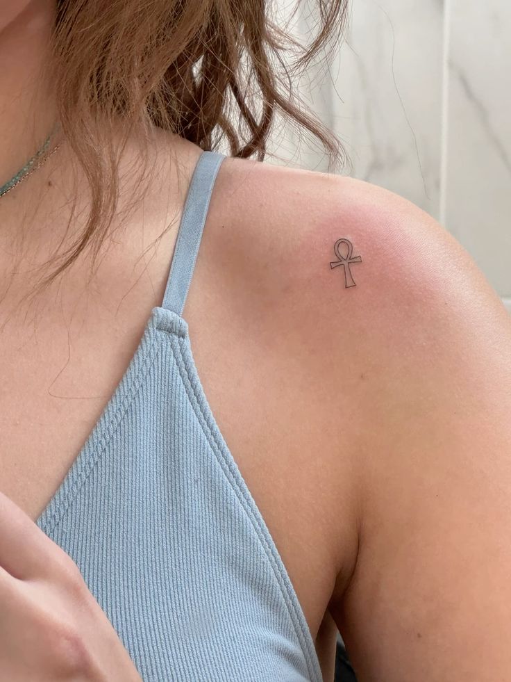 27 Ankh Tattoo Ideas: Meaningful Egyptian Designs for Every Placement