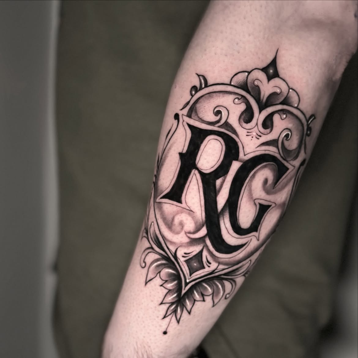 30 Memorial Tattoo Ideas 2026: Meaningful Designs for Remembering Someone You Love