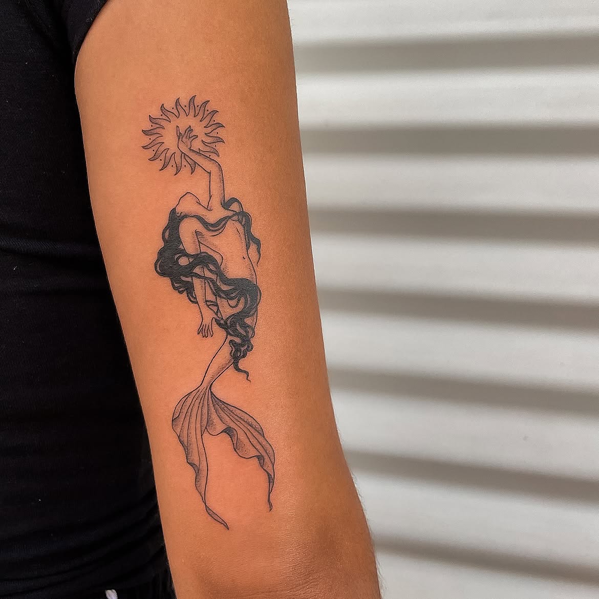 30 Mermaid Tattoo Ideas 2026: Enchanting Designs That Bring Ocean Magic to Life