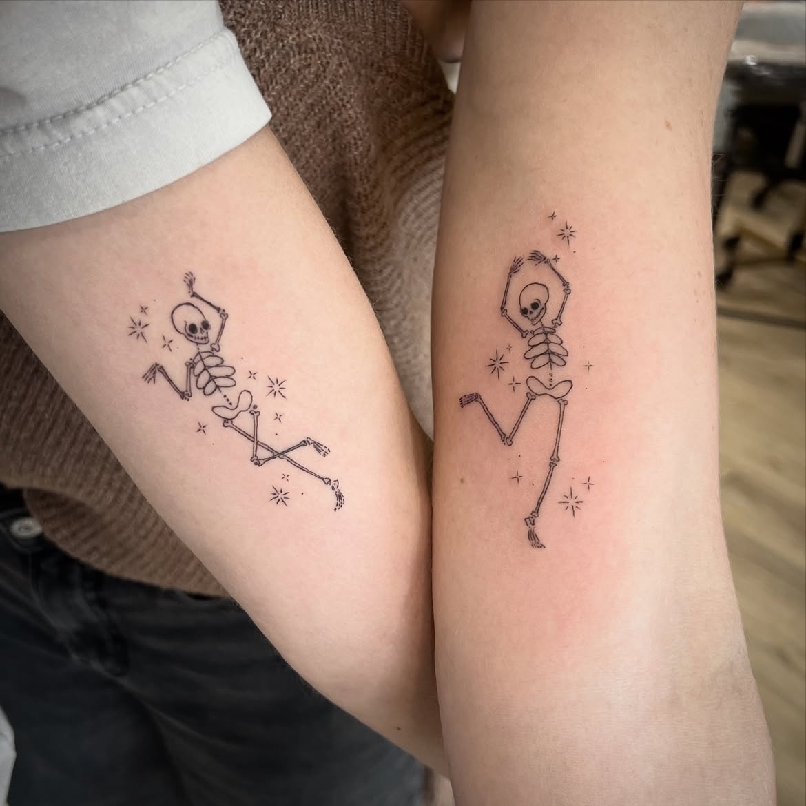 30 Skeleton Tattoo Ideas 2026: Creative Designs From Fine Line to Dark Realism