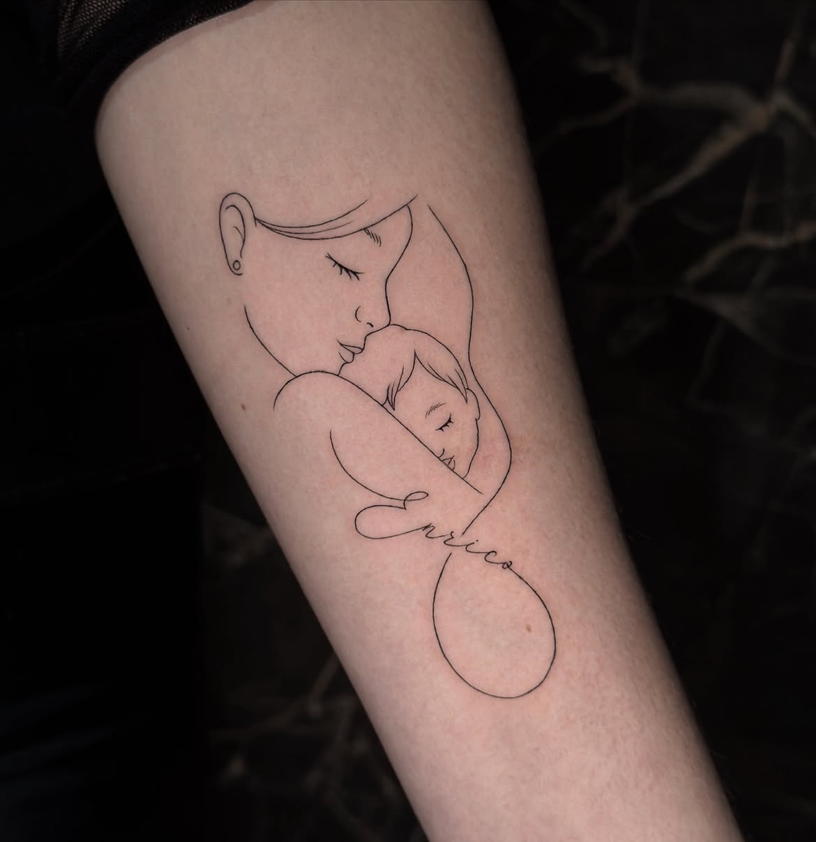 29 Mom Tattoo Ideas 2026: Meaningful Designs That Celebrate an Unbreakable Bond