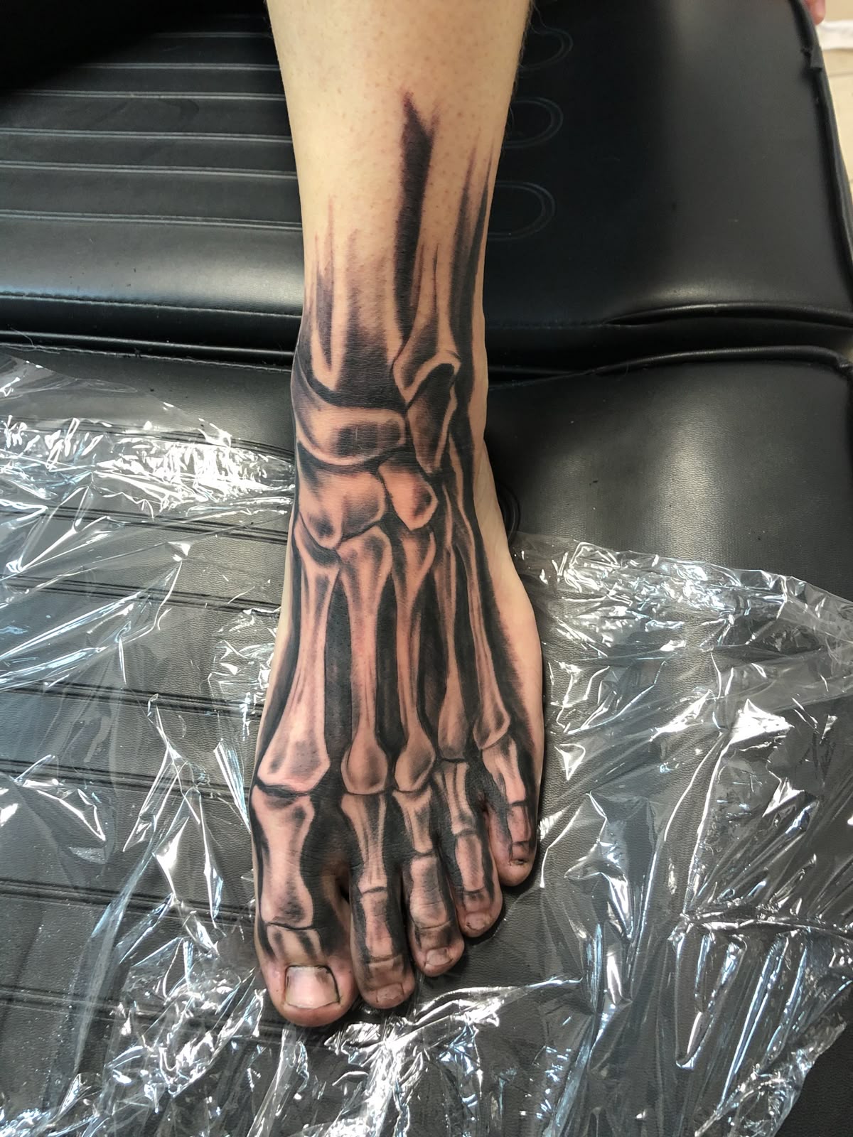 30 Skeleton Tattoo Ideas 2026: Creative Designs From Fine Line to Dark Realism