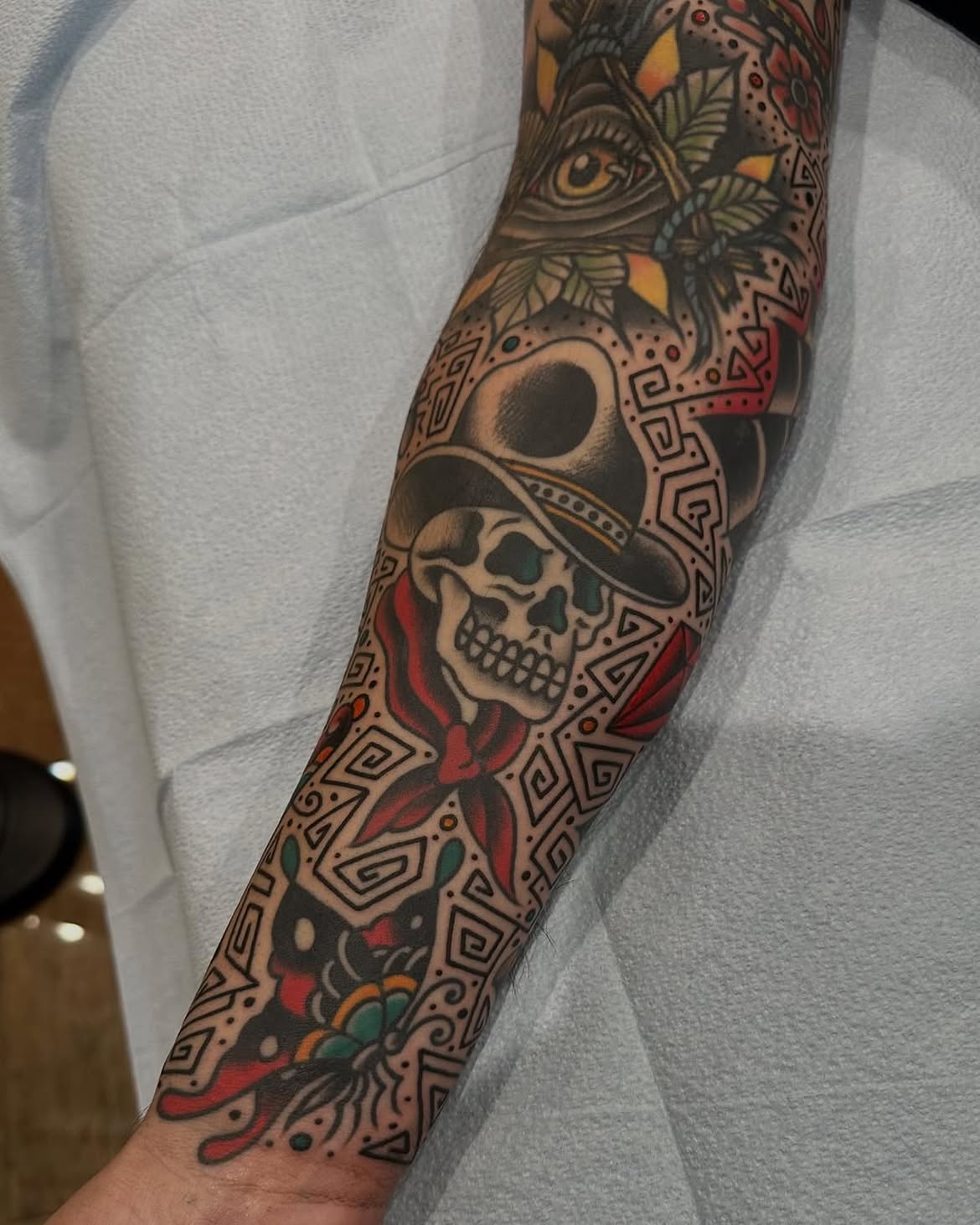 28 Tattoo Filler Ideas 2026: Creative Ways to Complete a Sleeve