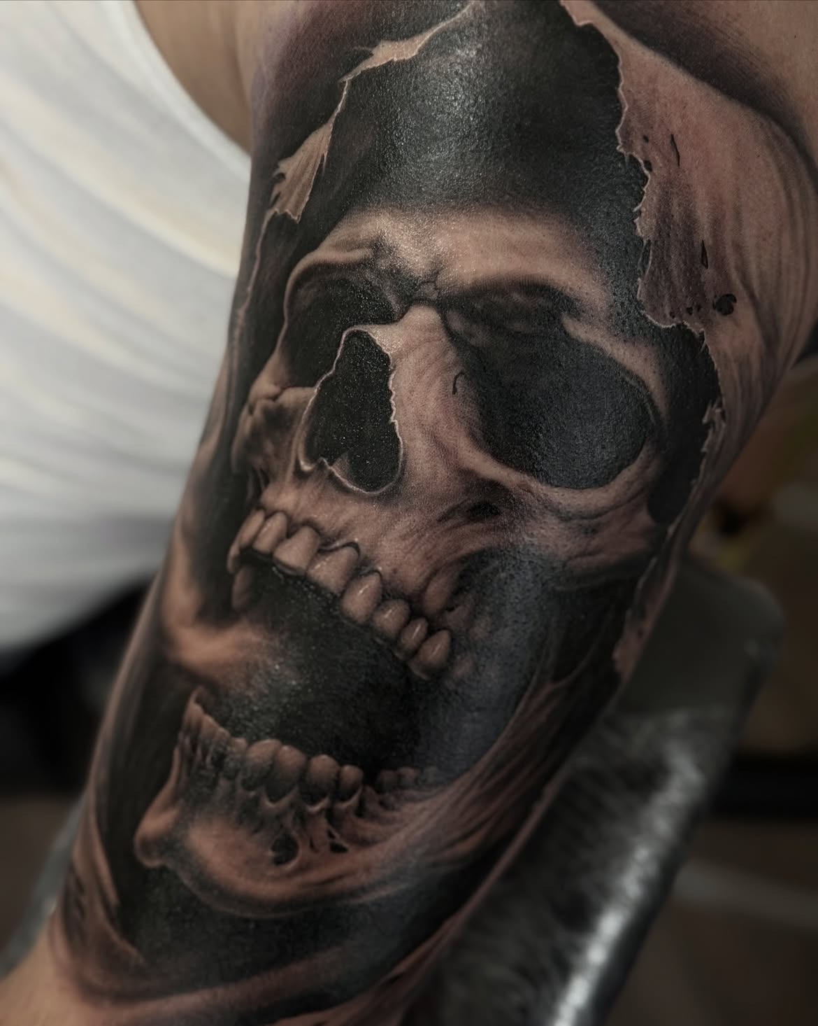 27 Skull Tattoo Designs 2026: Bold Ideas That Blend Dark Art, Symbolism, and Modern Tattoo Trends