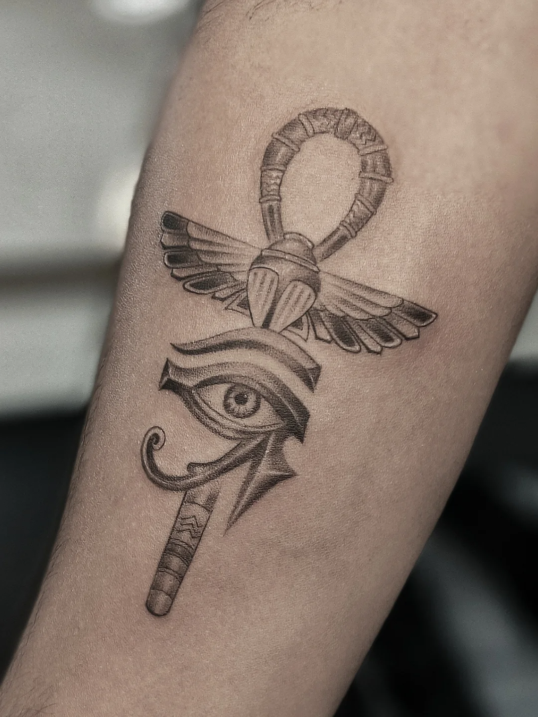27 Ankh Tattoo Ideas: Meaningful Egyptian Designs for Every Placement