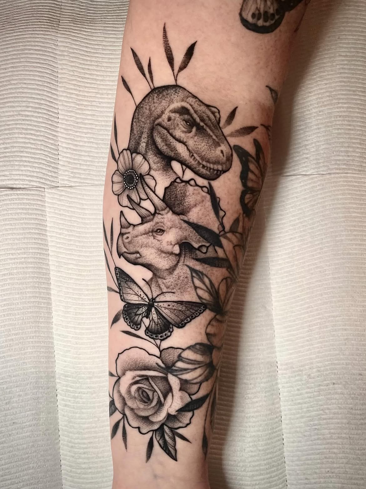 30 Dinosaur Tattoo Ideas: Creative, Cute, Realistic and Unique Prehistoric Designs