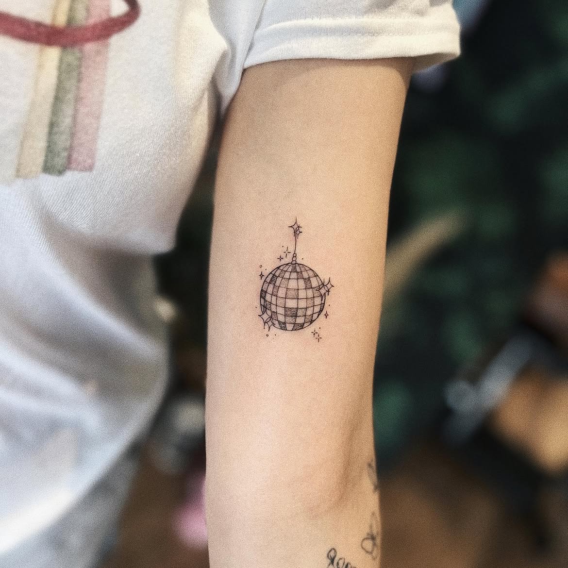 29 Taylor Swift Tattoo Ideas 2026: Subtle Lyrics, Fine Line Designs, and Meaningful Ink