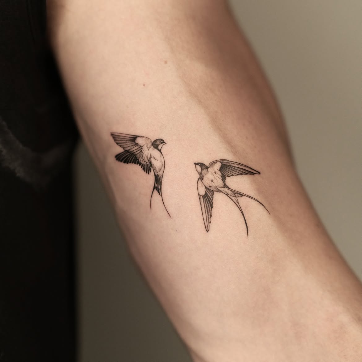 28 Swallow Tattoo Ideas 2026: Elegant Designs, Symbolism and Placement Inspiration