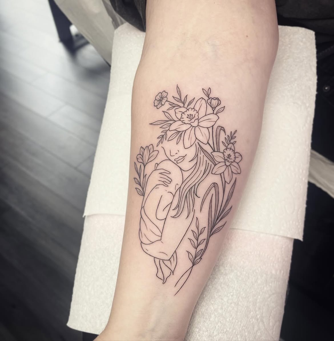 29 Mom Tattoo Ideas 2026: Meaningful Designs That Celebrate an Unbreakable Bond