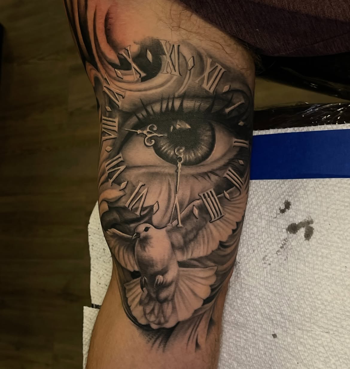 29 Inner Bicep Tattoo Ideas: Meaningful, Feminine and Bold Designs
