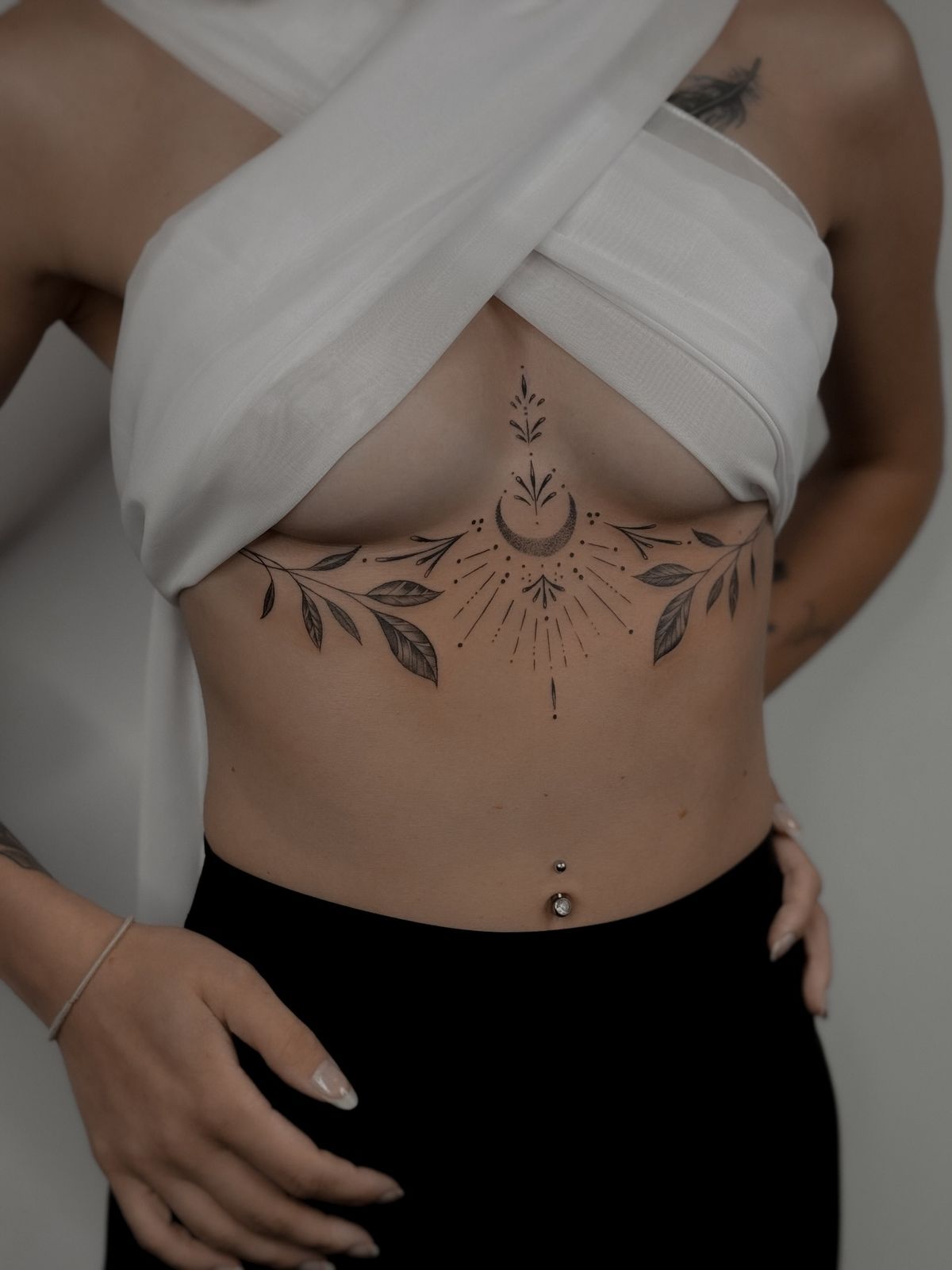 26 Underboob Tattoo Ideas 2026: Designs from Delicate Florals to Bold Blackwork