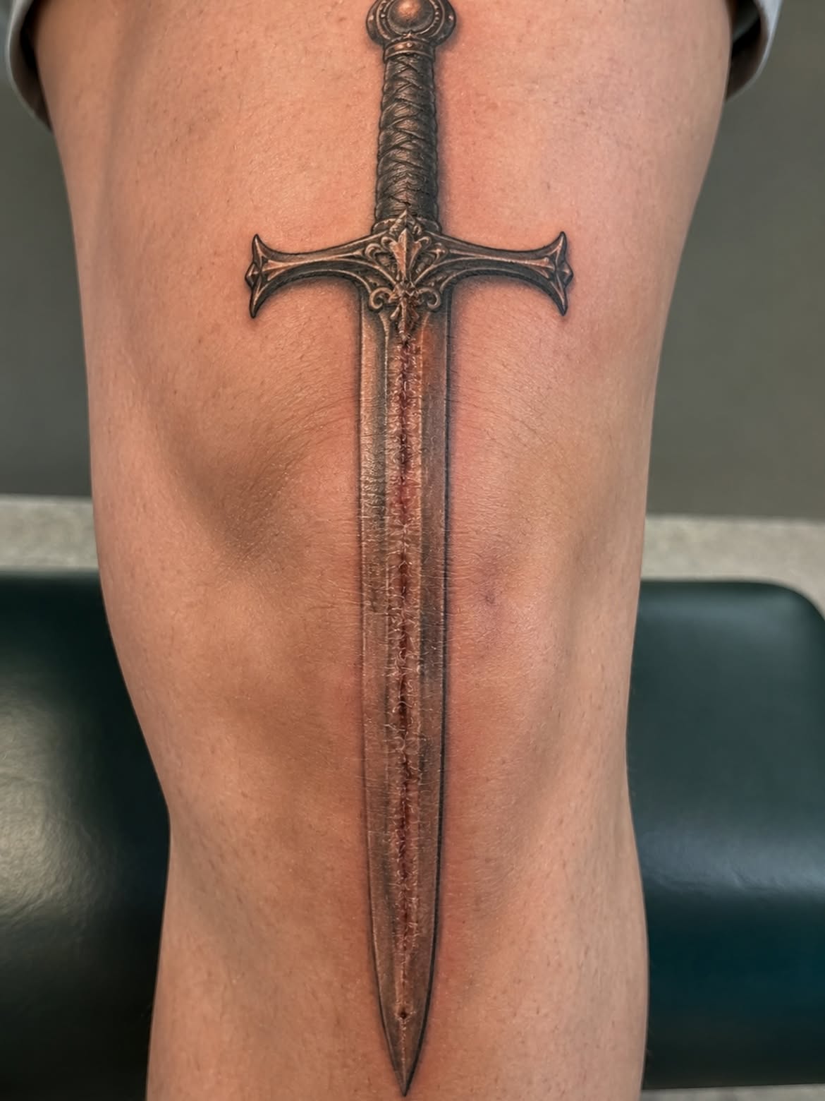 28 Scar Tattoo Ideas 2026: Creative Ways to Turn Scars Into Part of the Design