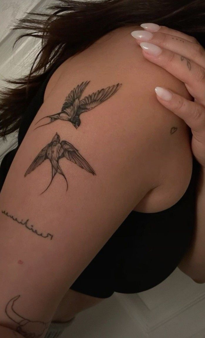 28 Swallow Tattoo Ideas 2026: Elegant Designs, Symbolism and Placement Inspiration