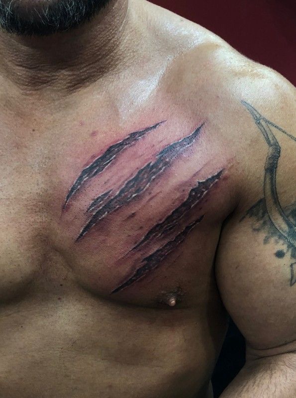 28 Scar Tattoo Ideas 2026: Creative Ways to Turn Scars Into Part of the Design