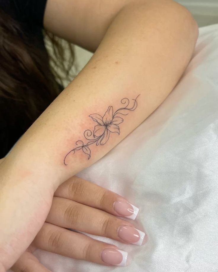 30 First Tattoo Ideas 2026: Meaningful, Simple and Stylish Designs for Your First Ink