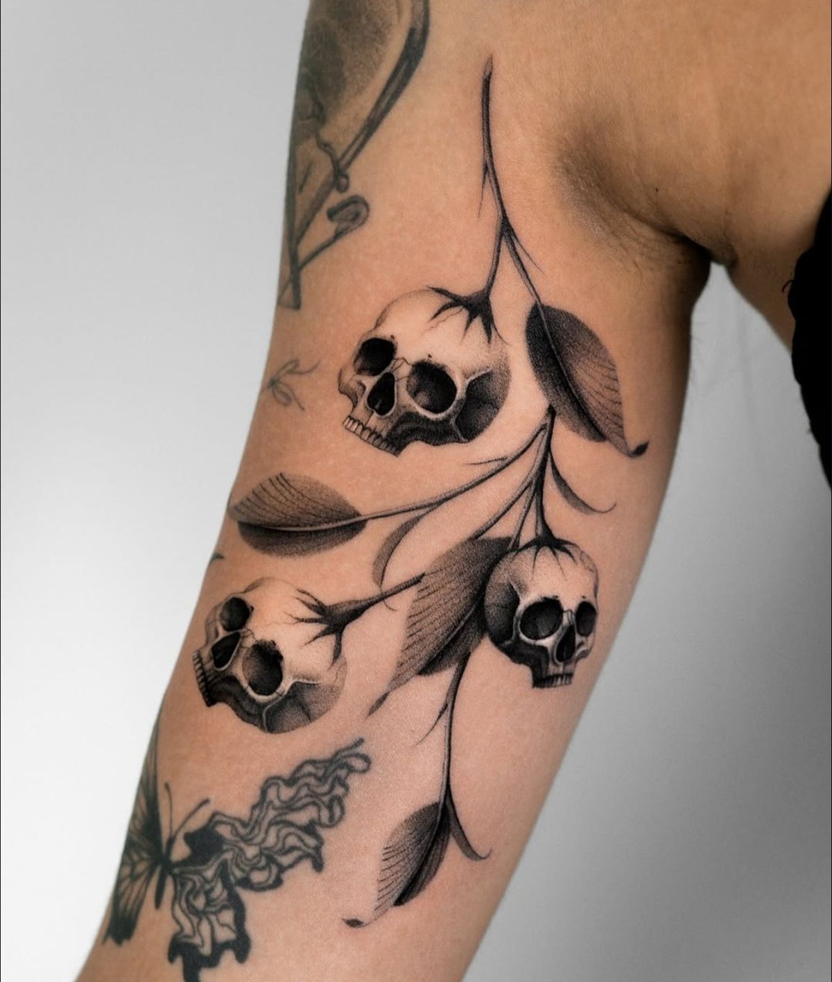 27 Skull Tattoo Designs 2026: Bold Ideas That Blend Dark Art, Symbolism, and Modern Tattoo Trends
