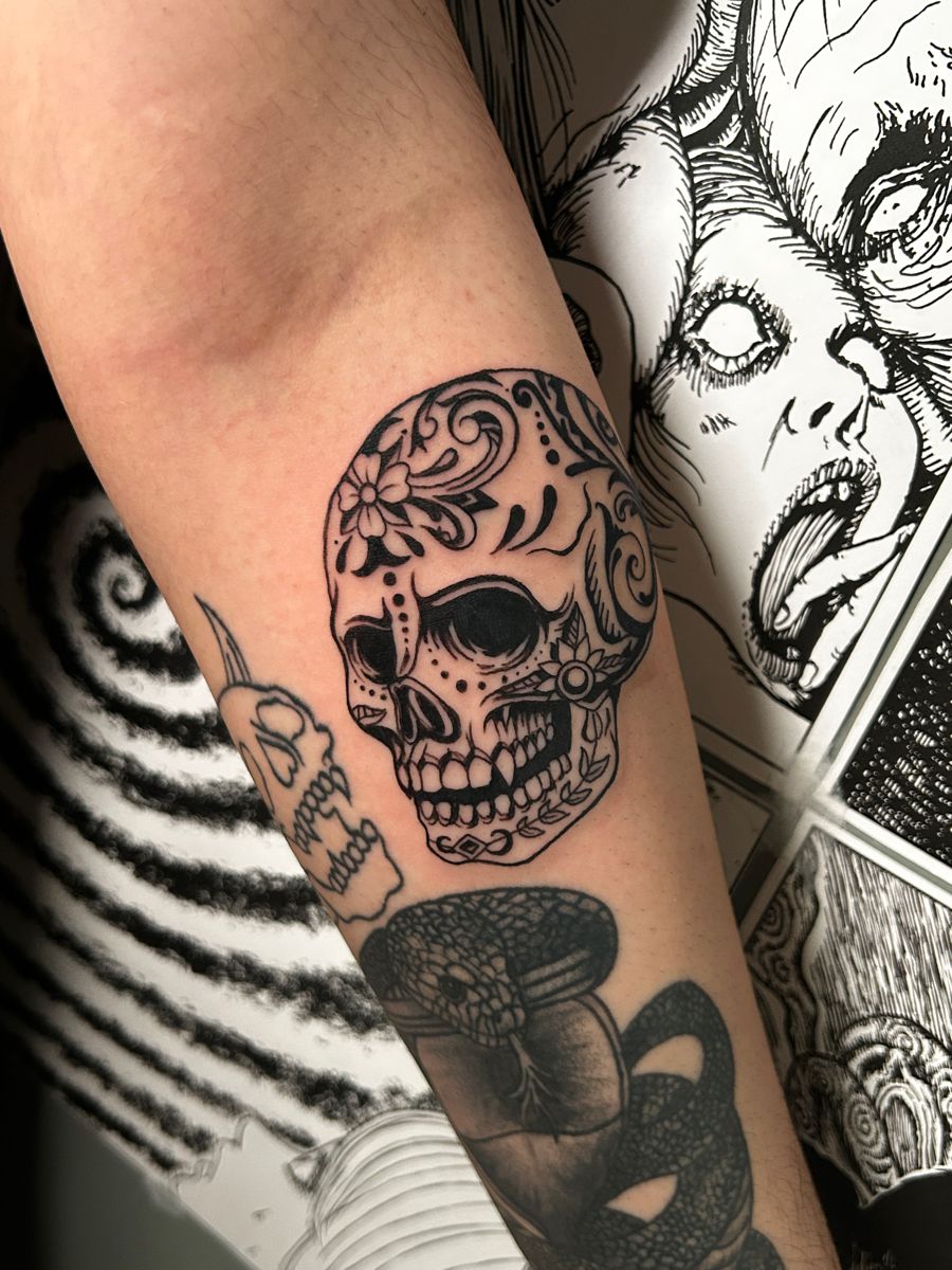 27 Skull Tattoo Designs 2026: Bold Ideas That Blend Dark Art, Symbolism, and Modern Tattoo Trends