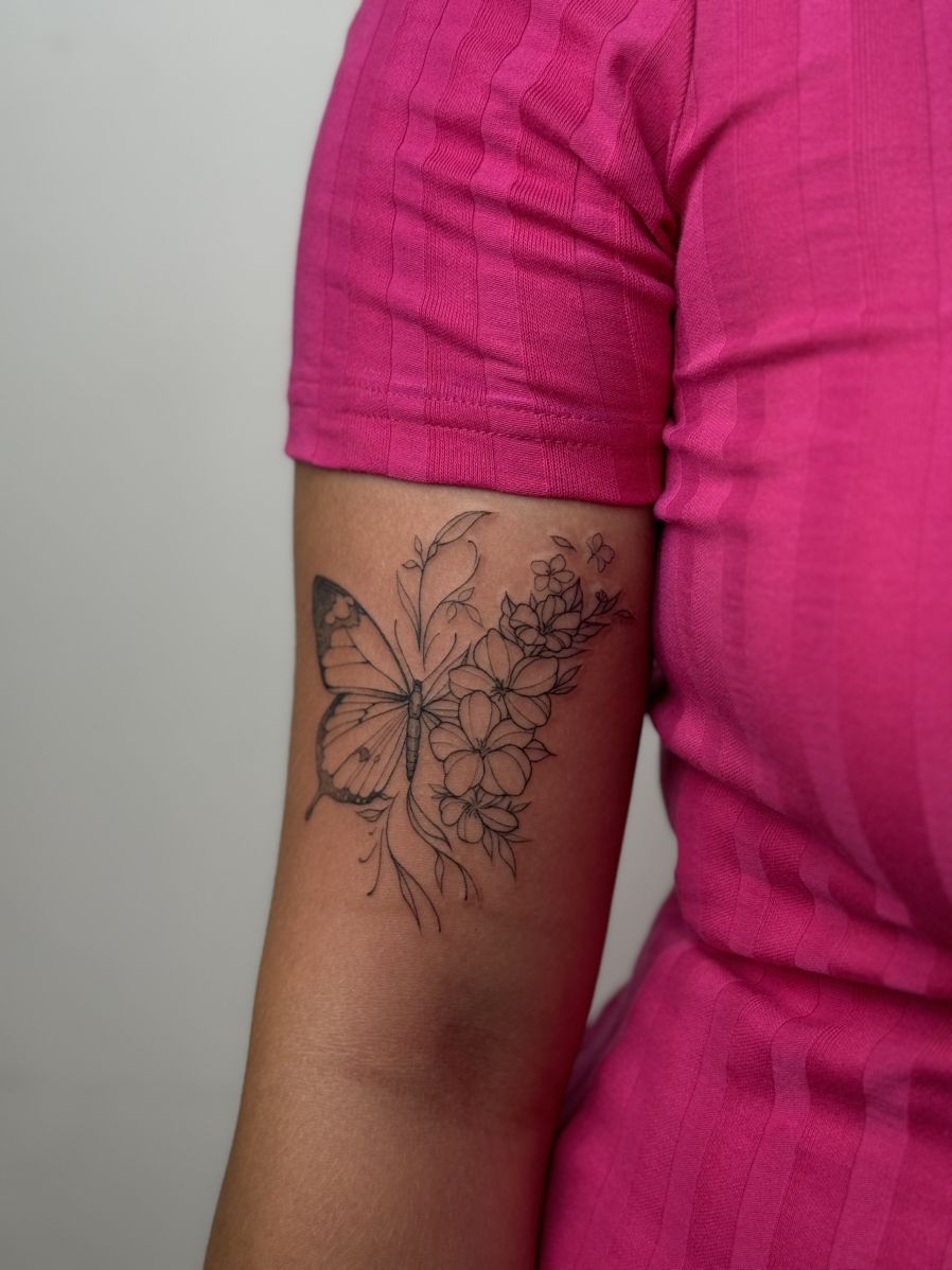 29 Inner Bicep Tattoo Ideas: Meaningful, Feminine and Bold Designs