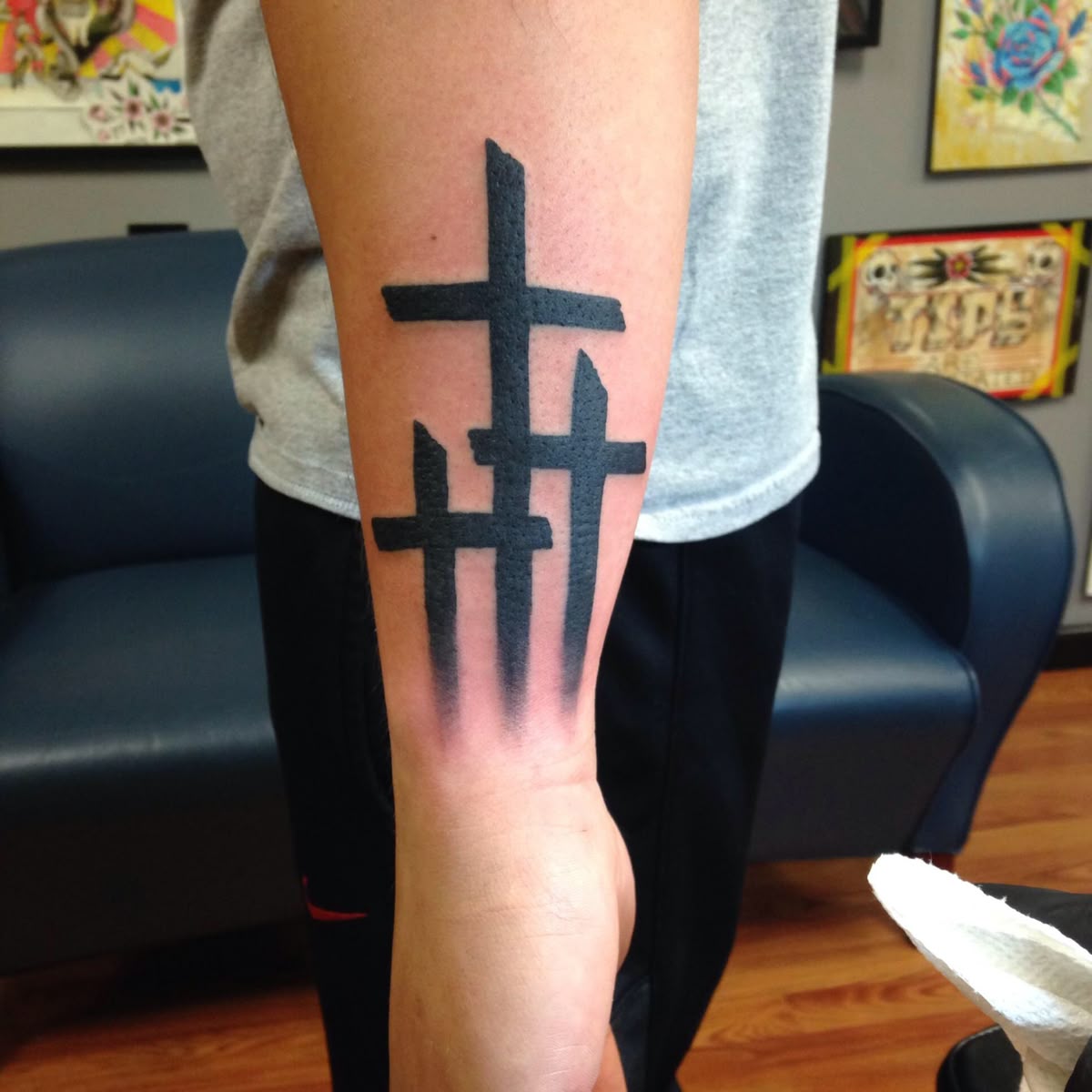 3 Cross Tattoo 26 Ideas: Meaningful Designs Inspired by Faith, Sacrifice, and Strength