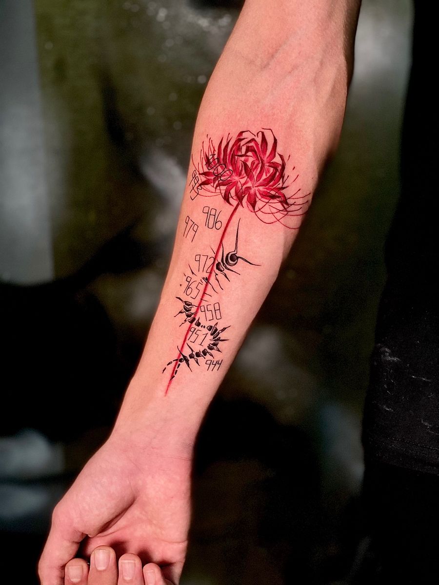 28 Tokyo Ghoul Tattoo Ideas: Dark Manga Art, Spider Lilies, Centipedes and Kaneki-Inspired Designs