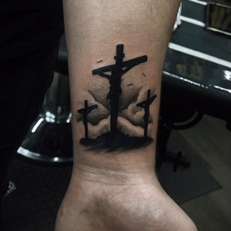 3 Cross Tattoo 26 Ideas: Meaningful Designs Inspired by Faith, Sacrifice, and Strength